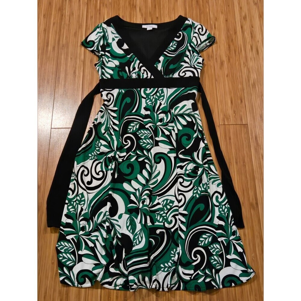 dressbarn | Dresses | Dressbarn Green Black Floral Womens Dress